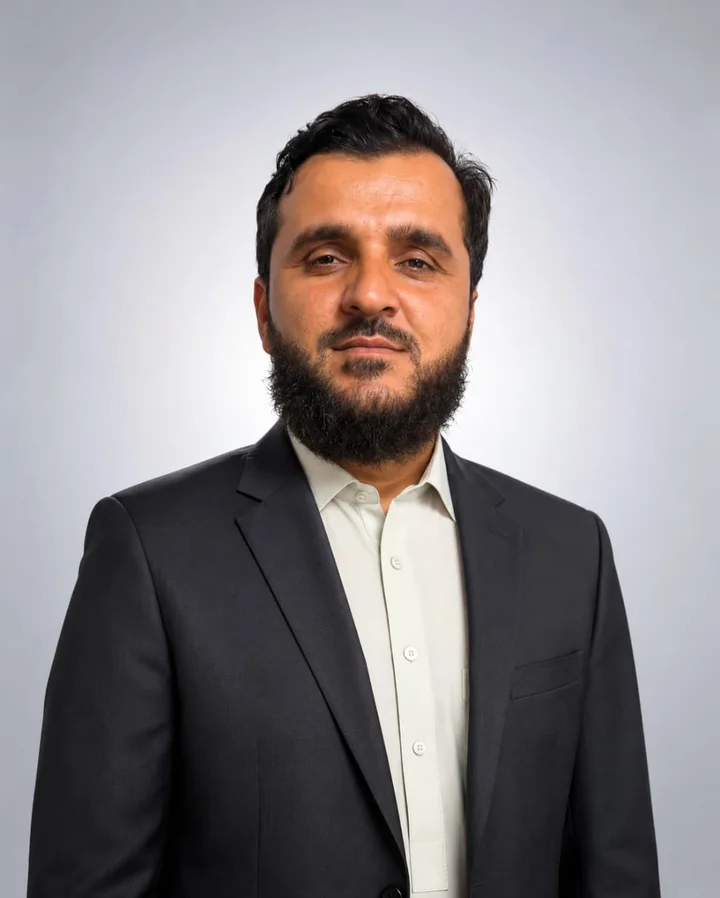 Sangar Rahimi, authentic portrait published by Lamen.